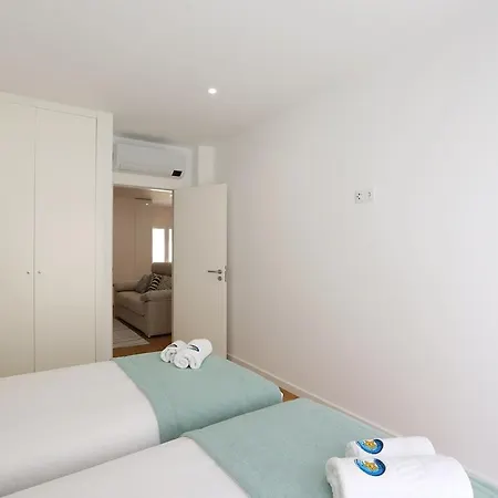 T2-estrela Do Mar Апартаменты